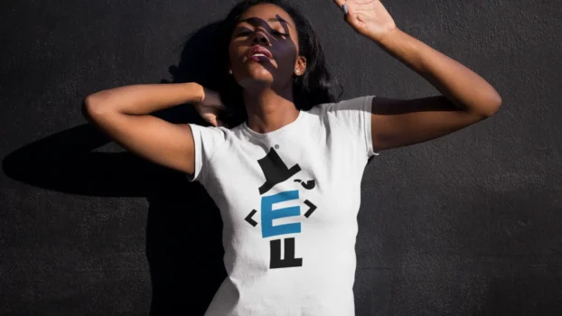 invertir en acciones o ETFs